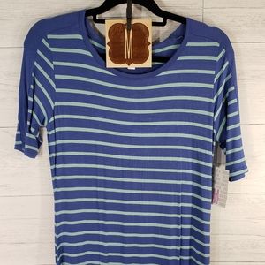 Medium LuLaRoe Julia